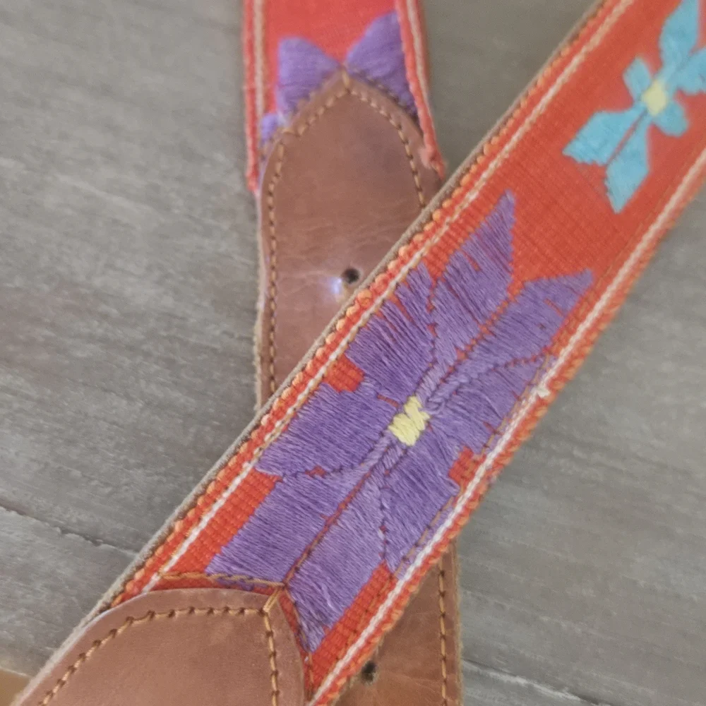 Vtg Men's Embroidered Belt, 38, M/L, Bird/Flower, Leather